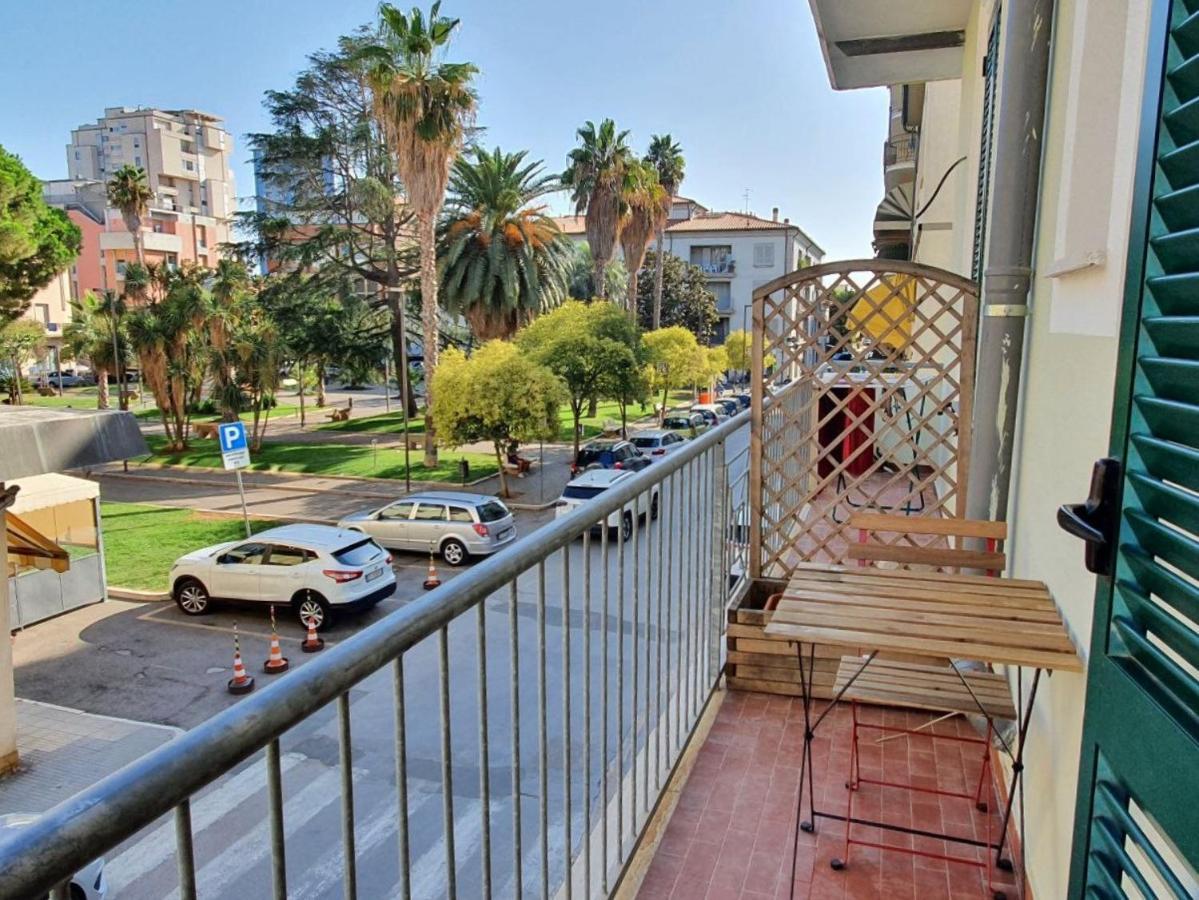 Hotel Casa Cynda Follonica Exterior foto